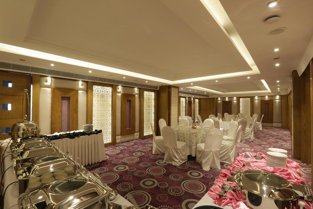 Ramada Encore ג'לנדהר מראה חיצוני תמונה